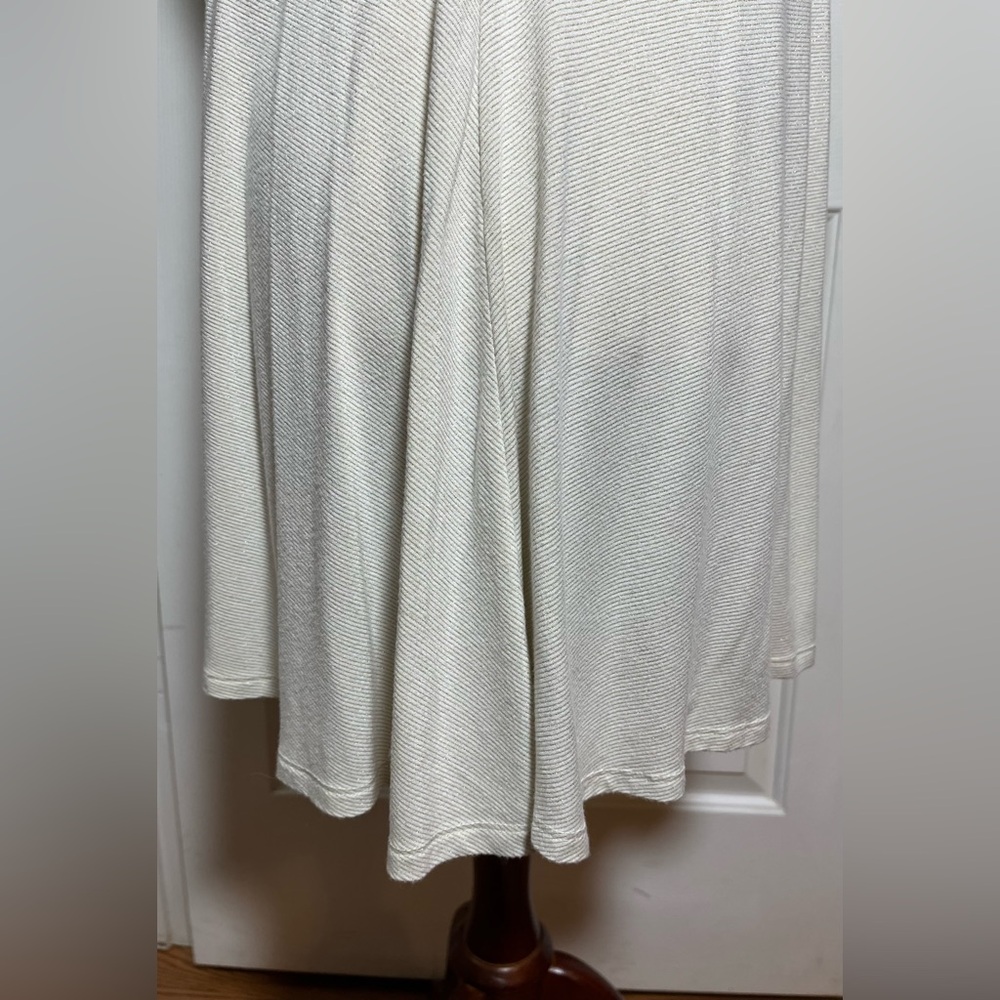 Lane Bryant Ivory Micro-Striped Swing Tunic Top โ Long Sleeve - Picture 5 of 11